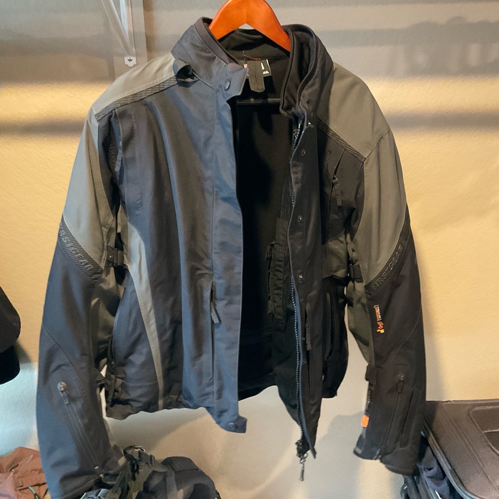 Men’s L Technical Performance Gear FirstGear Moto jacket. Black/ gray